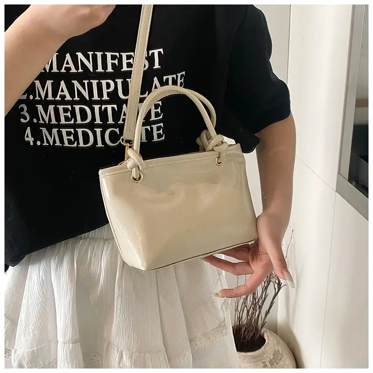Women's Korean Style Shoulder Crossbody Bag Cream 2025 — feature 10
