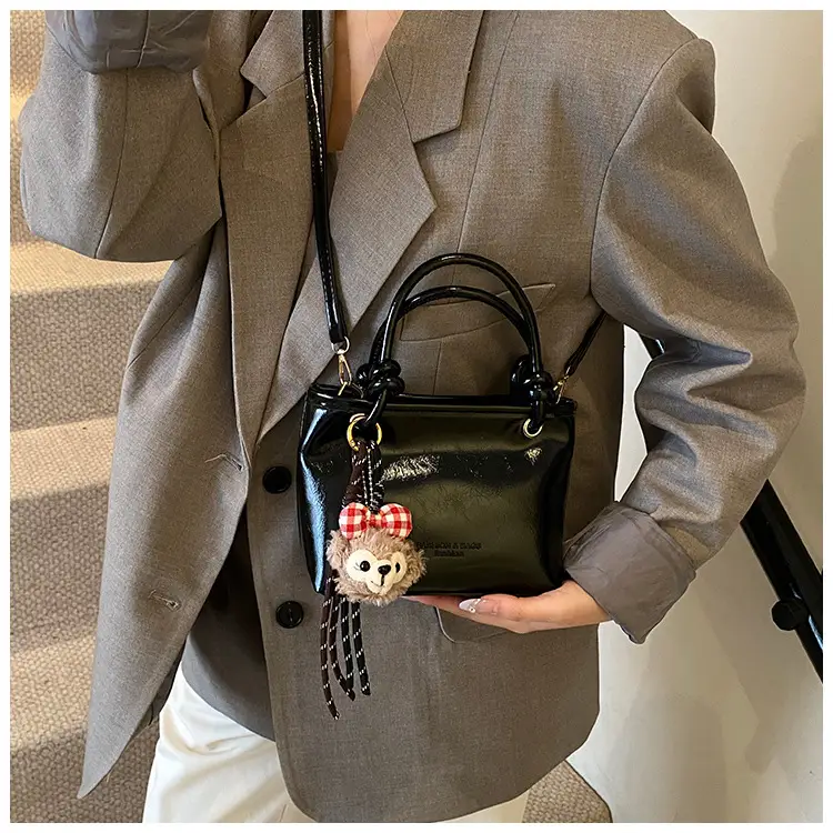Women's Korean Style Shoulder Crossbody Bag Cream 2025 — feature 20