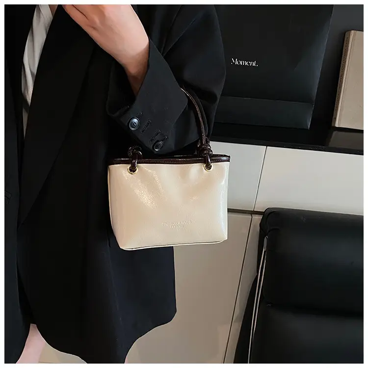 Women's Korean Style Shoulder Crossbody Bag Cream 2025 — feature 22