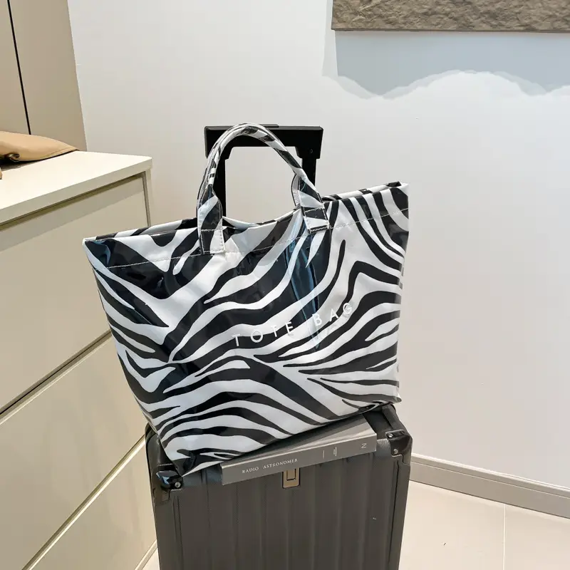 Leopard Print Large Capacity Women's Tote Bag