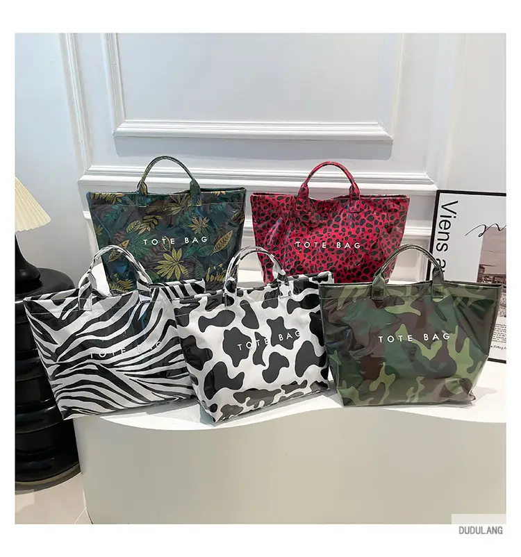 Leopard Print Large Capacity Women's Tote Bag — feature 1