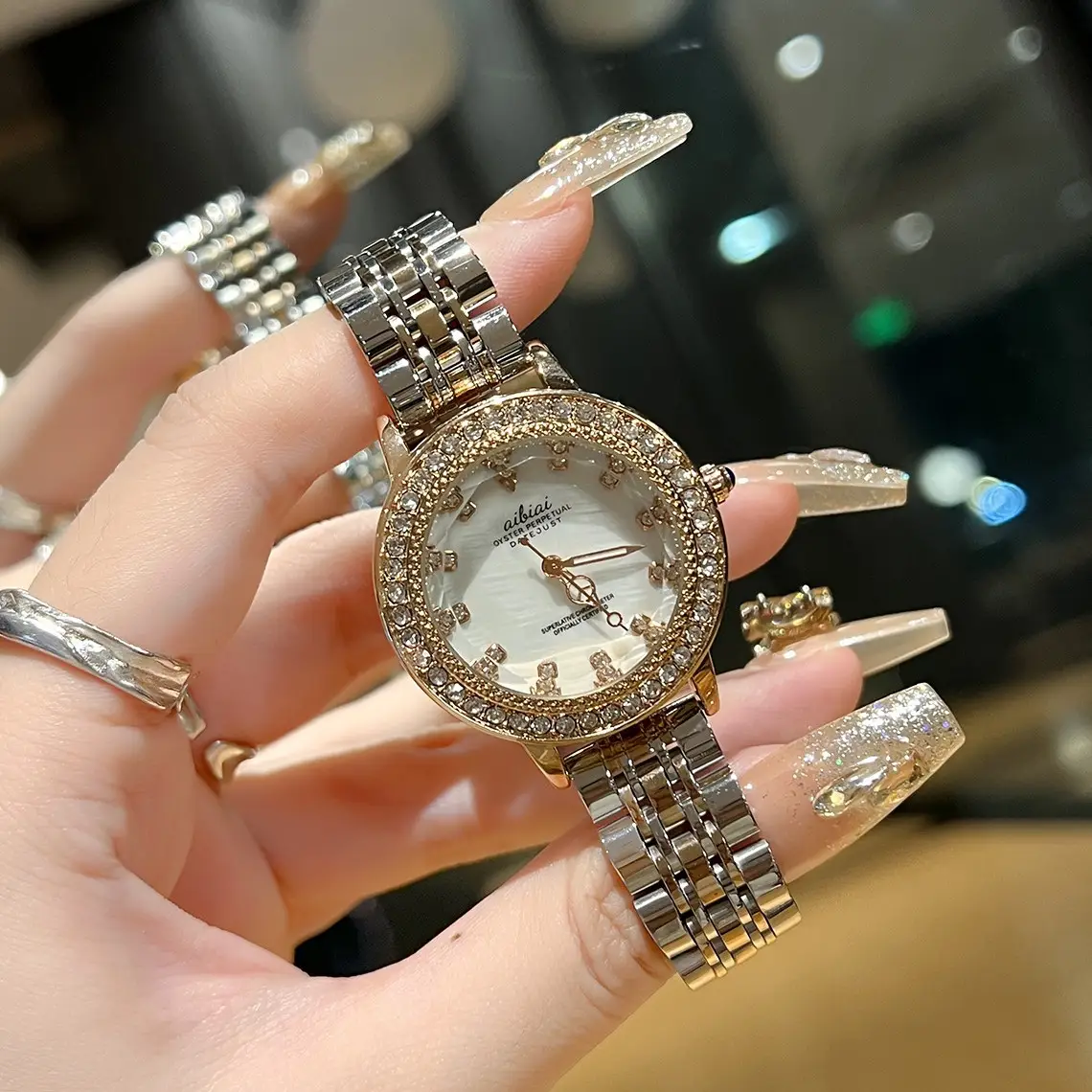 Luxury Quartz Women's Watch with Crystal Band - Image 3