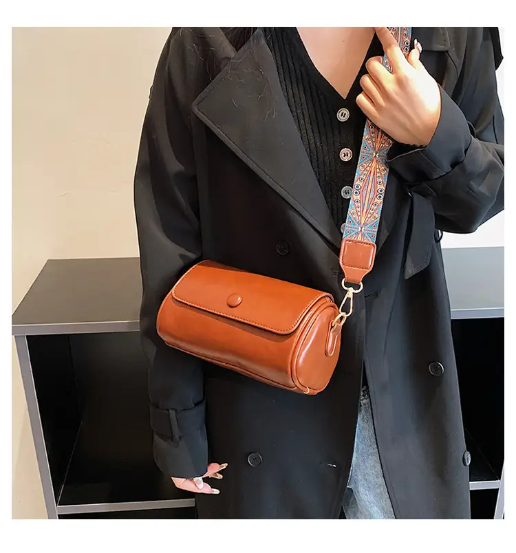 Women's Brown Crossbody Bag with Retro Bandage Strap — feature 23