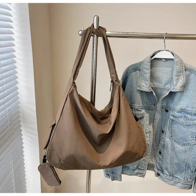Women's Large Crossbody Bag Brown Leather Casual Commuter — feature 10