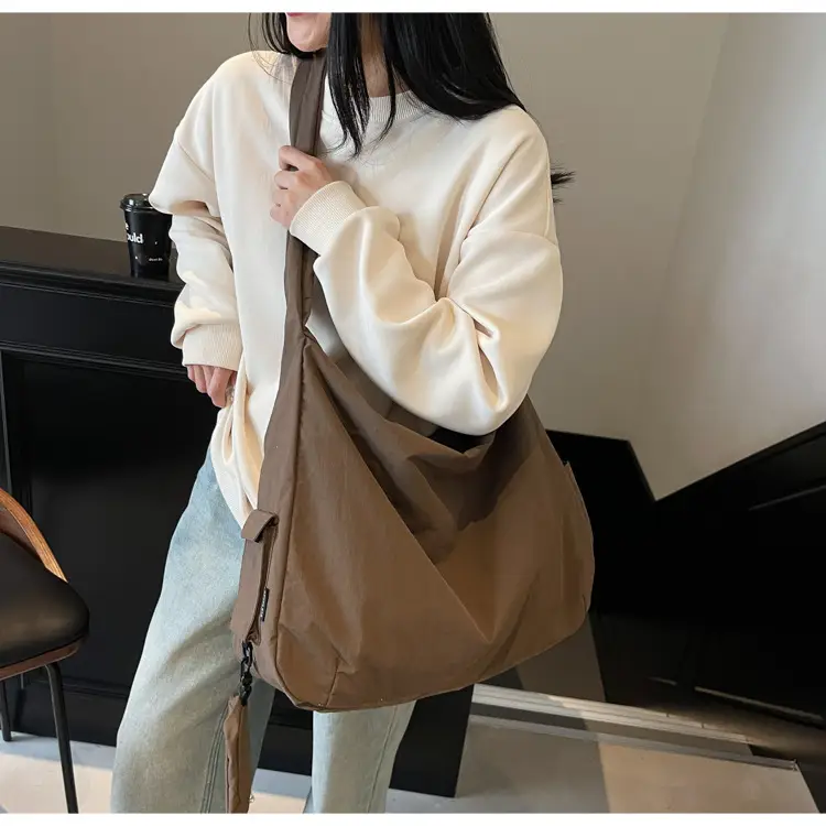 Women's Large Crossbody Bag Brown Leather Casual Commuter — feature 22