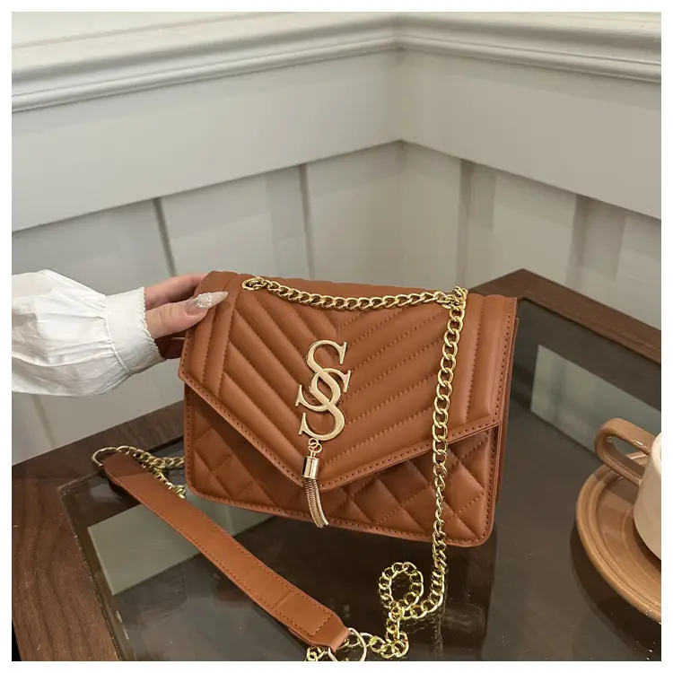 Rhombic Chain Crossbody Bag Women 2025 Spring Summer — feature 12