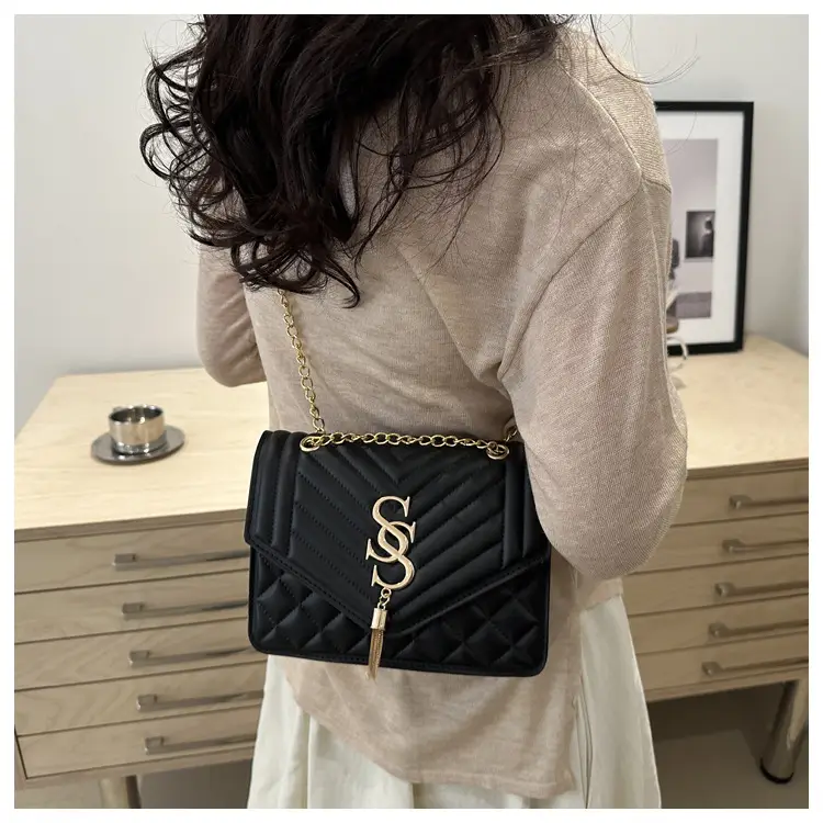 Rhombic Chain Crossbody Bag Women 2025 Spring Summer — feature 16