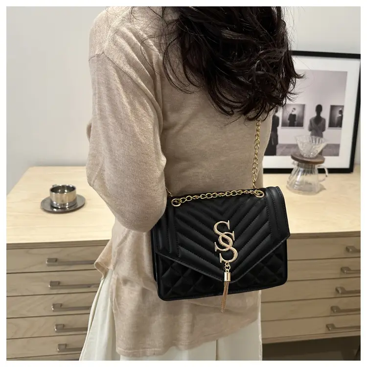 Rhombic Chain Crossbody Bag Women 2025 Spring Summer — feature 17