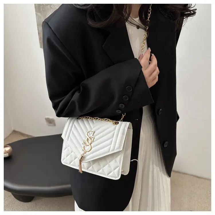 Rhombic Chain Crossbody Bag Women 2025 Spring Summer — feature 8