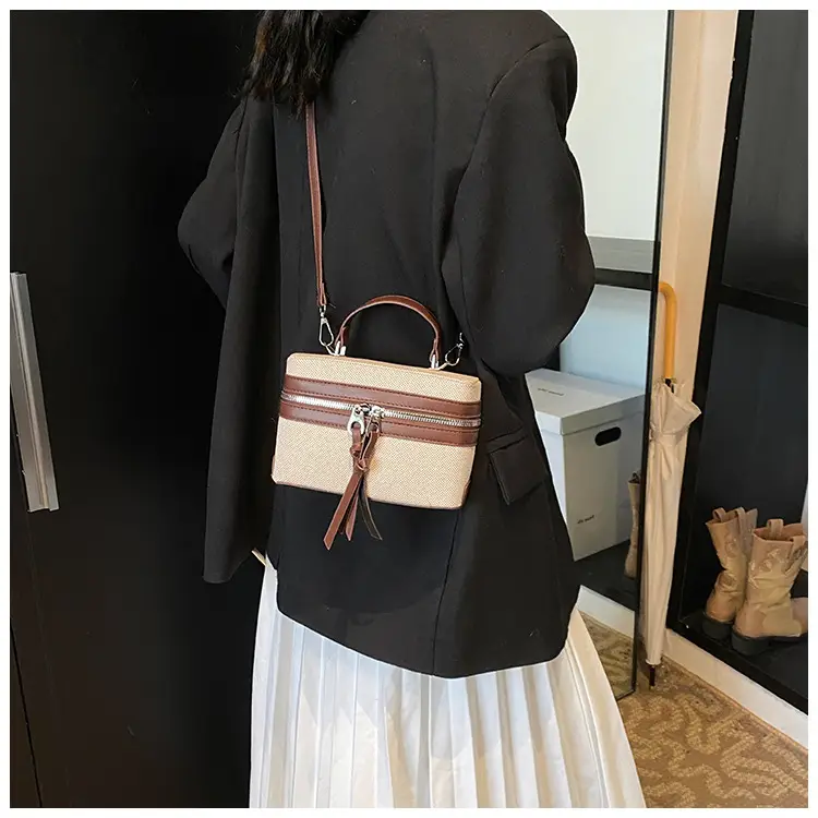 2025 New Retro Contrast Color Stitching Portable Box Bag — feature 9