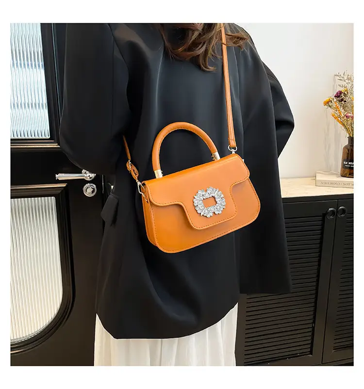 Diamond Encrusted Square Shoulder Bag 2025 Spring Summer — feature 11