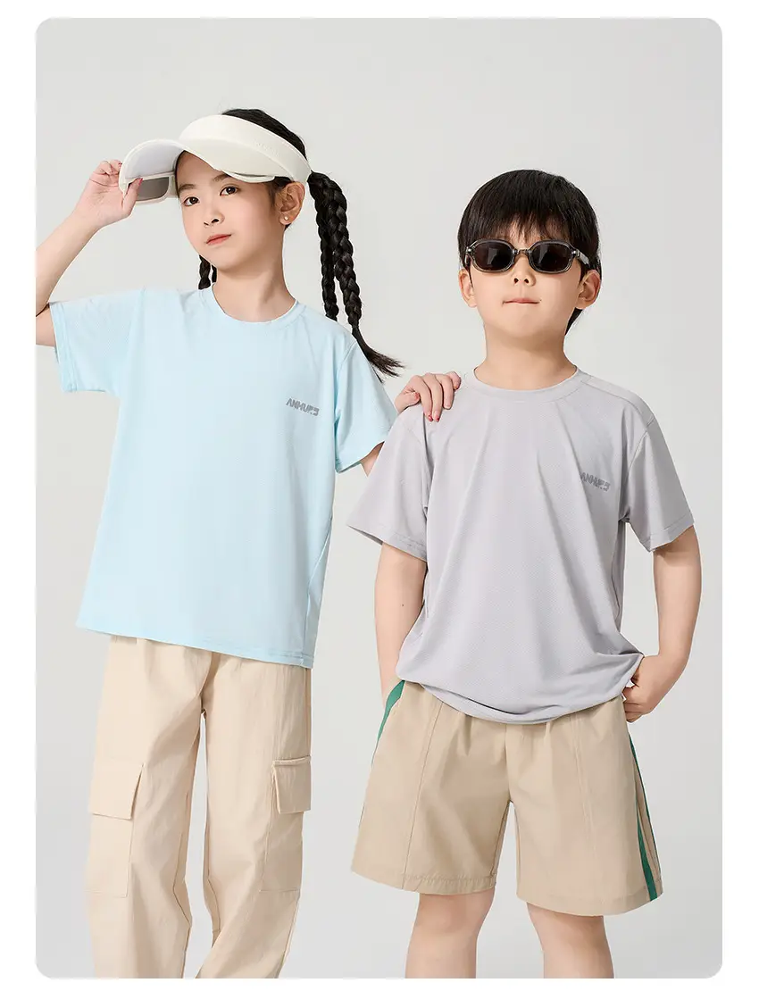 Boys Girls Light Blue T-Shirt Medium Large Summer Casual — feature 15