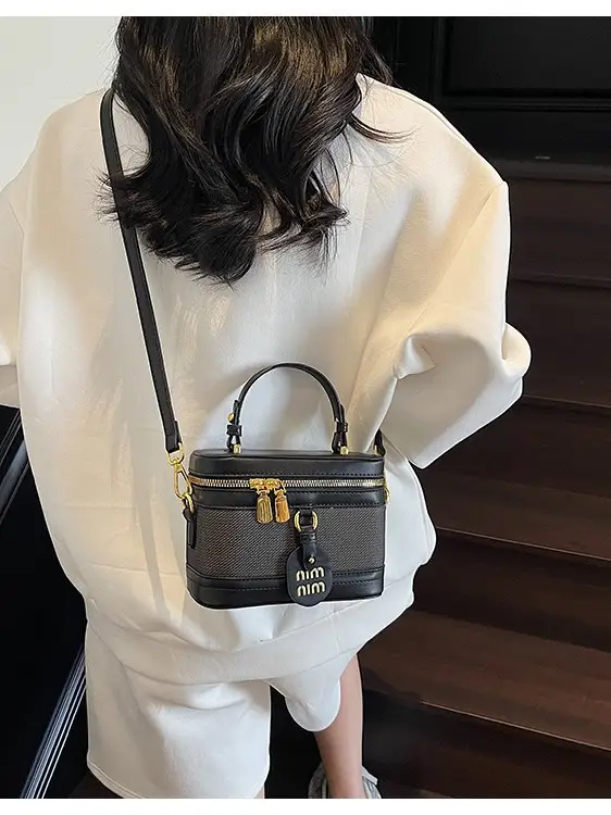 Black Crossbody Bag with Gold Latches for Women - Image 7