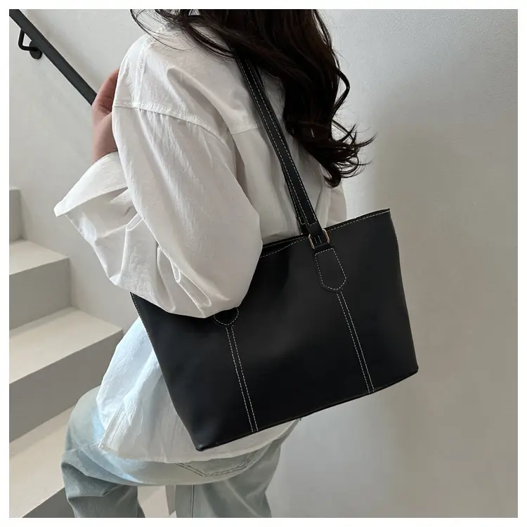 2025 Korean Style Black Leather Tote Bag for Women — feature 14