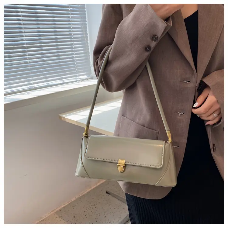 Retro Underarm Lock Bag Women Brown 2025 — feature 18