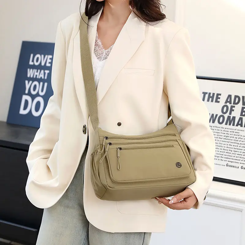 2025 New Green Nylon Crossbody Bag Multi-compartment Storage All-match
