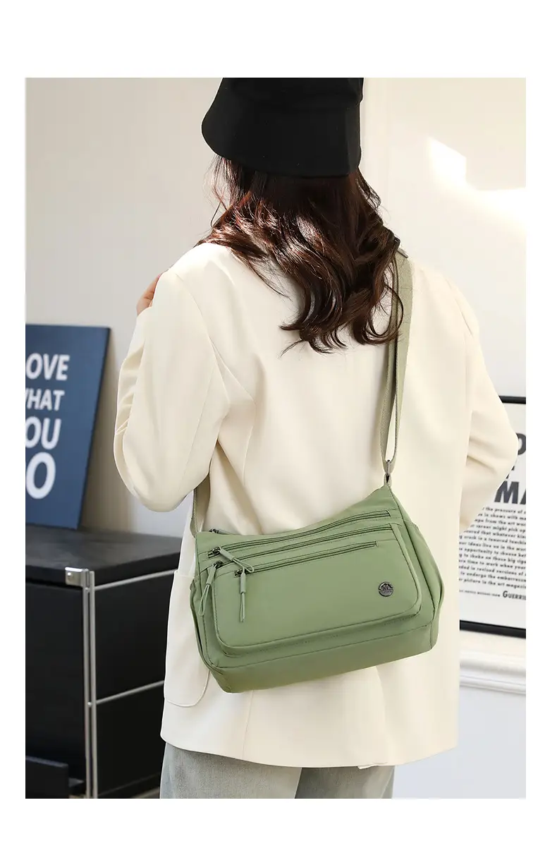 2025 New Green Nylon Crossbody Bag Multi-compartment Storage All-match — feature 22