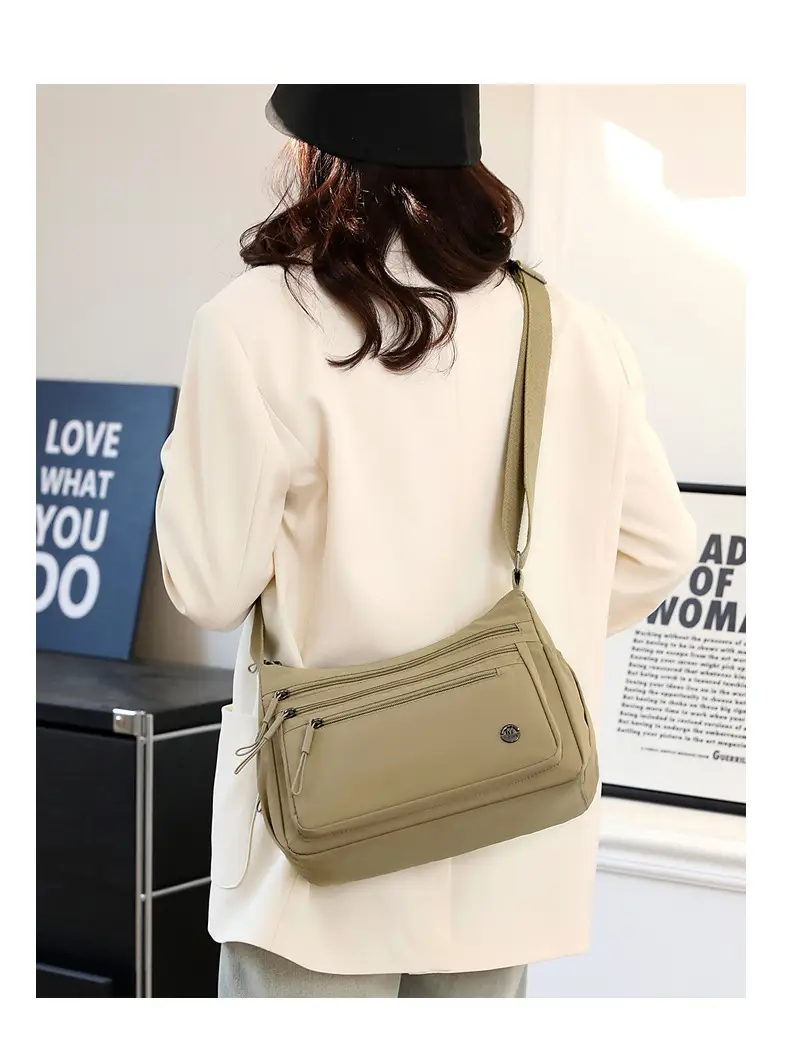 2025 New Green Nylon Crossbody Bag Multi-compartment Storage All-match — feature 24