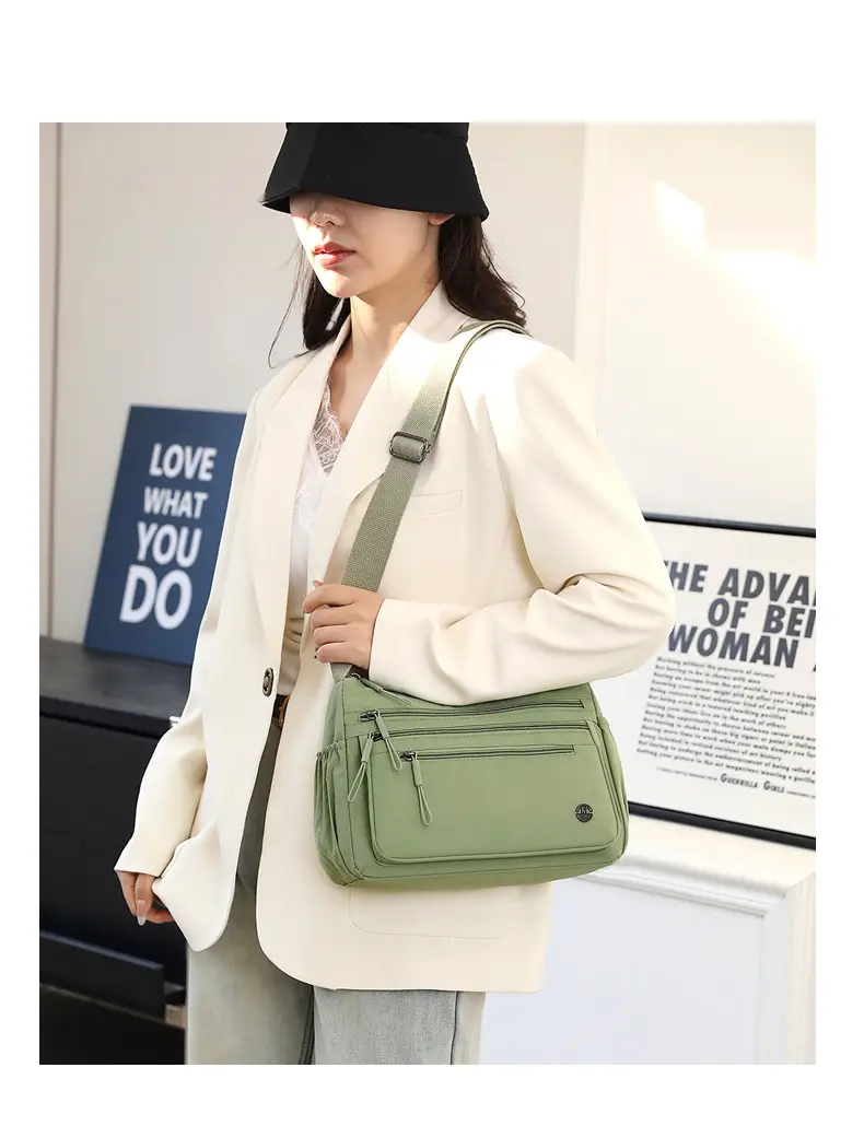 2025 New Green Nylon Crossbody Bag Multi-compartment Storage All-match — feature 27