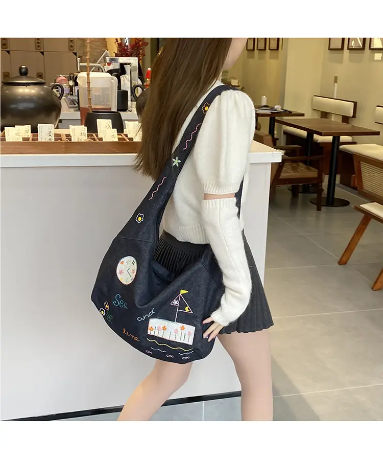 New Denim Crossbody Bag Large Capacity Women's Shoulder Bag — feature 16