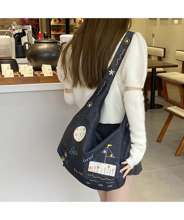 New Denim Crossbody Bag Large Capacity Women's Shoulder Bag — feature 17