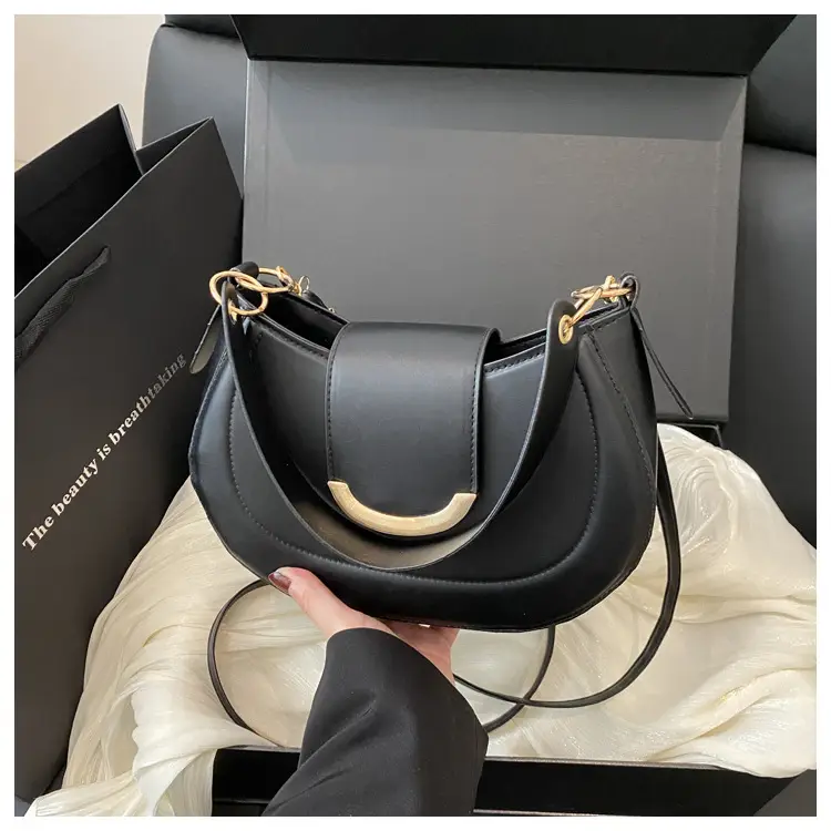 Women's Western Style Shoulder Bag 2025 Summer Solid Color — feature 39