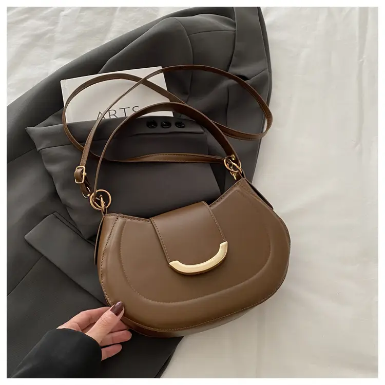 Women's Western Style Shoulder Bag 2025 Summer Solid Color — feature 8