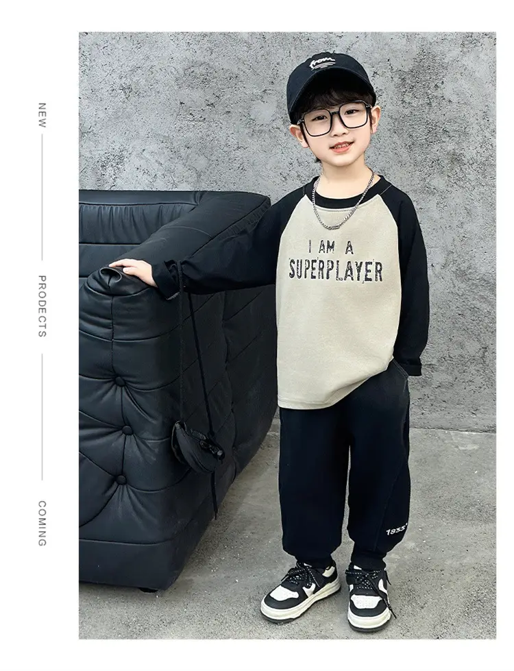 Boys Raglan Sleeve Letter T-Shirt Black White 2025 — feature 11