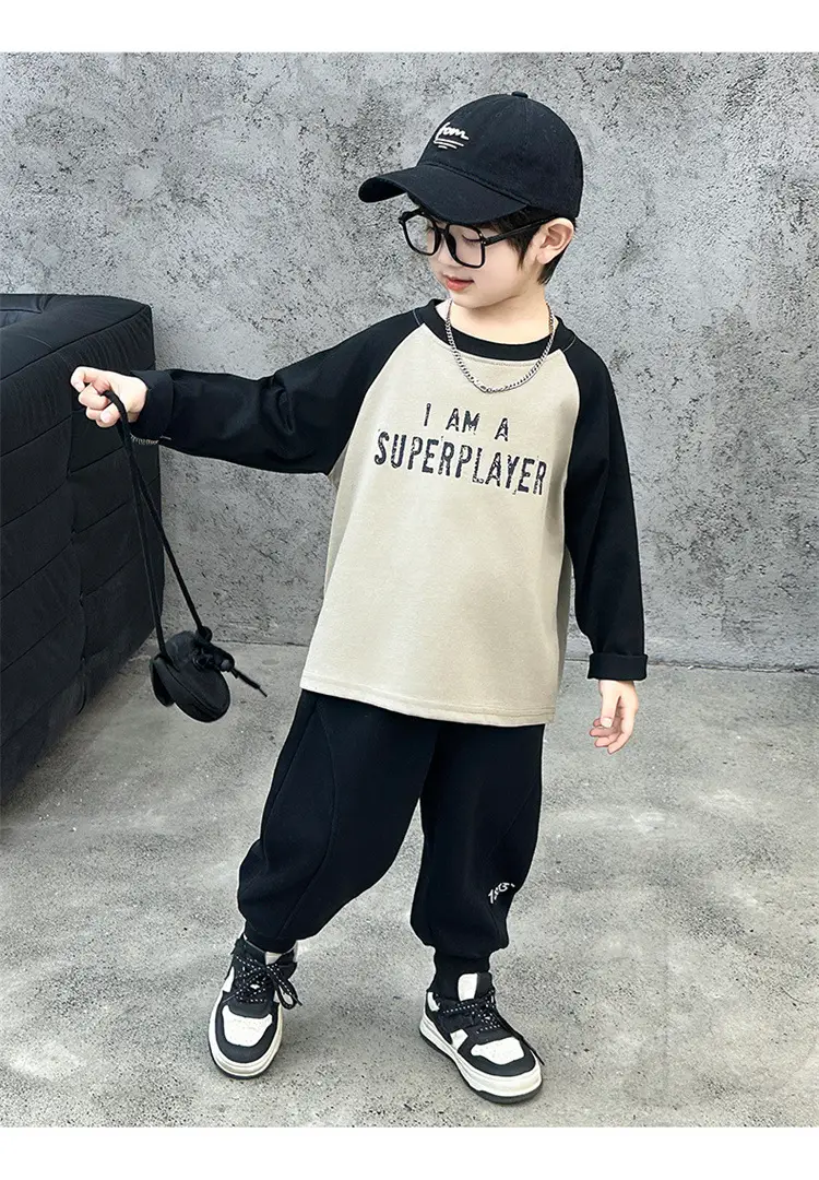 Boys Raglan Sleeve Letter T-Shirt Black White 2025 — feature 12