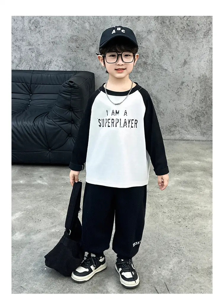 Boys Raglan Sleeve Letter T-Shirt Black White 2025 — feature 14