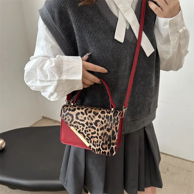 Leopard Print Shoulder Bag Red White 2025 - Image 7