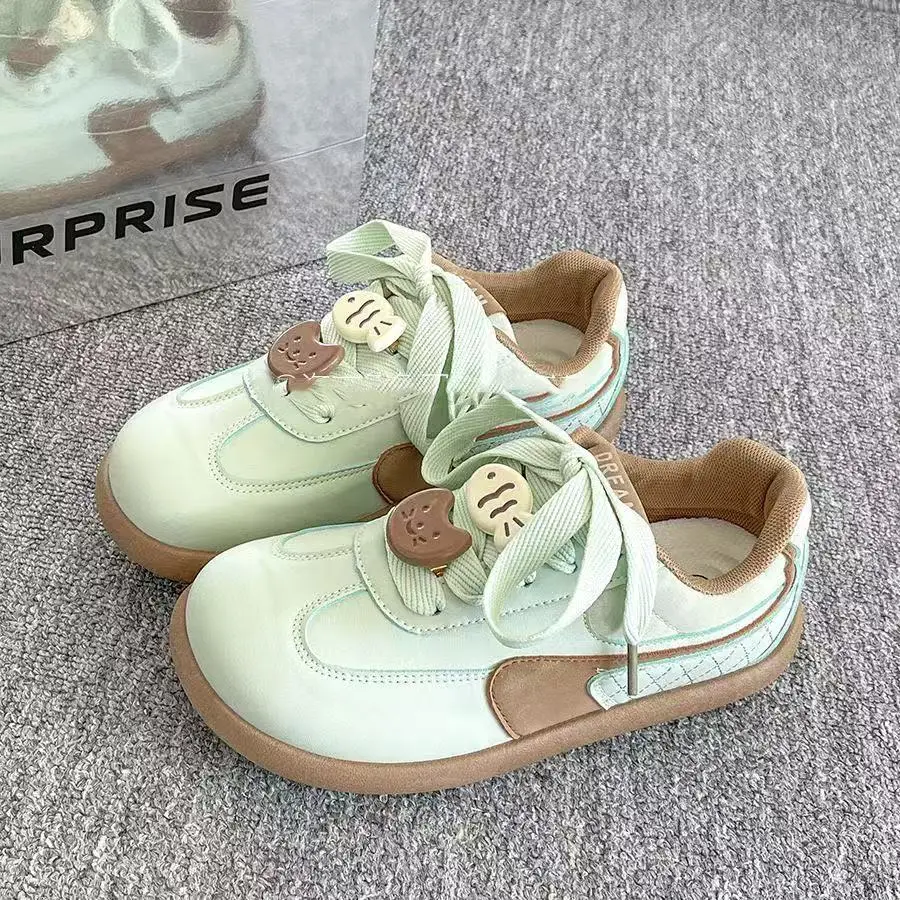 2025 Spring New Campus Style Korean Cat and Fish Sneakers Women's All-match Casual Lightweight Sports Shoes College Style Trendy Shoes - Image 3