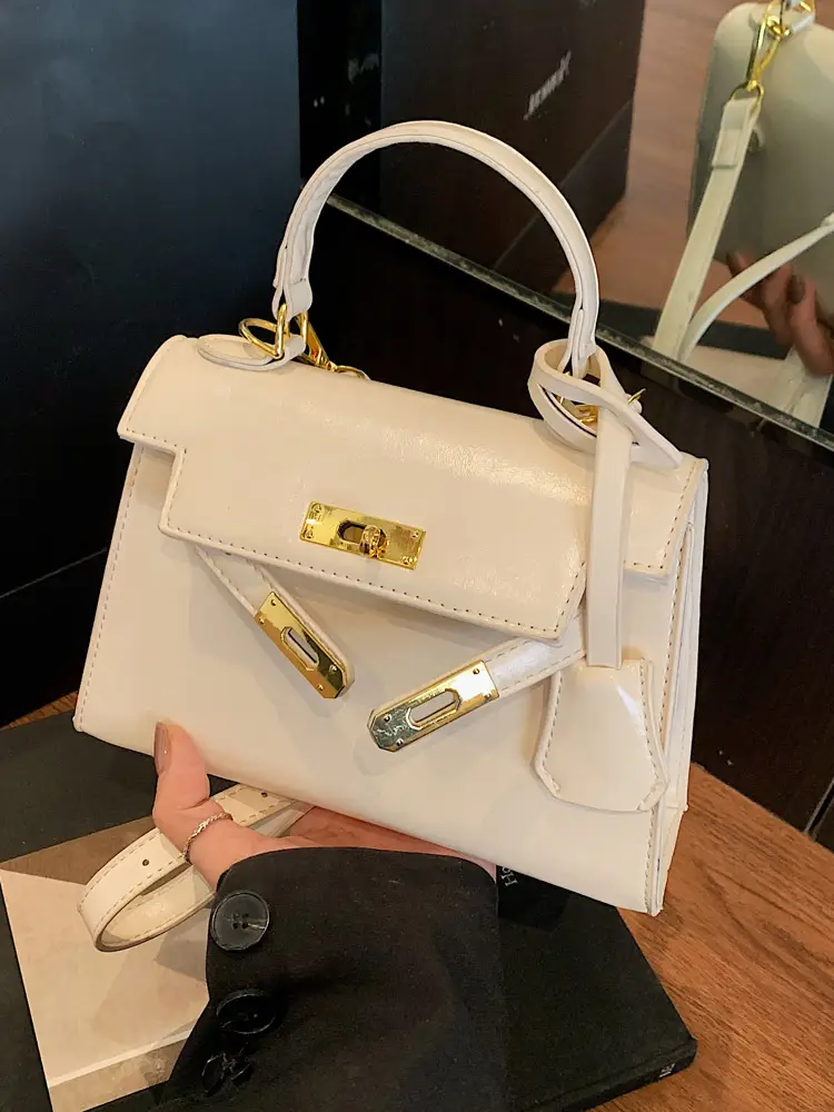 Red Leather Shoulder Bag with Gold Plated Hardware - Image 11