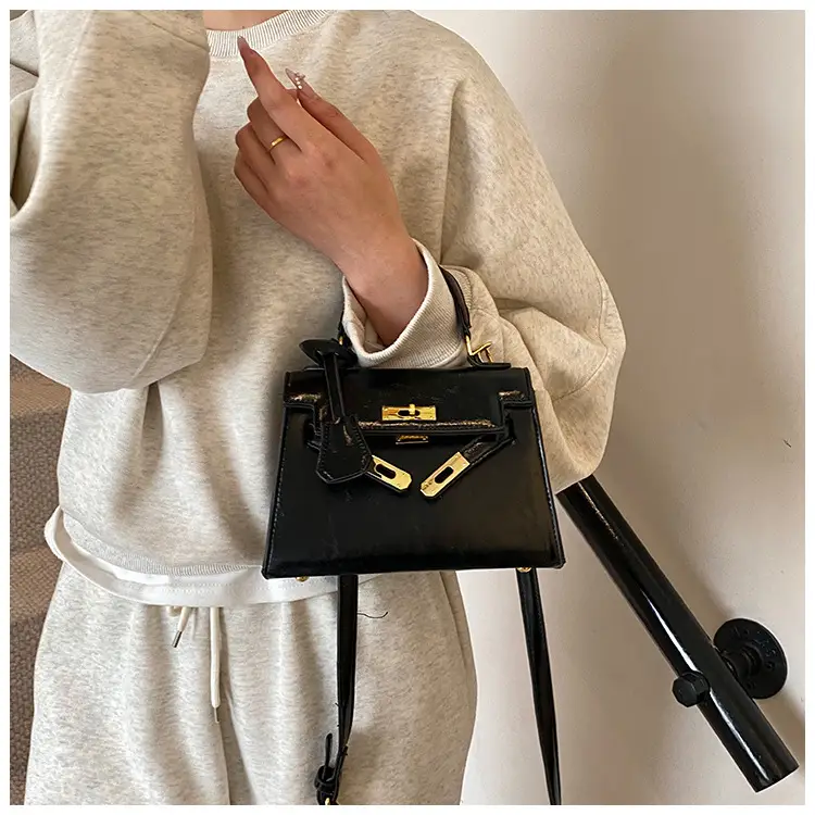 Red Leather Shoulder Bag with Gold Plated Hardware — feature 11