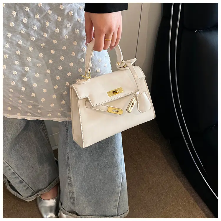 Red Leather Shoulder Bag with Gold Plated Hardware — feature 13