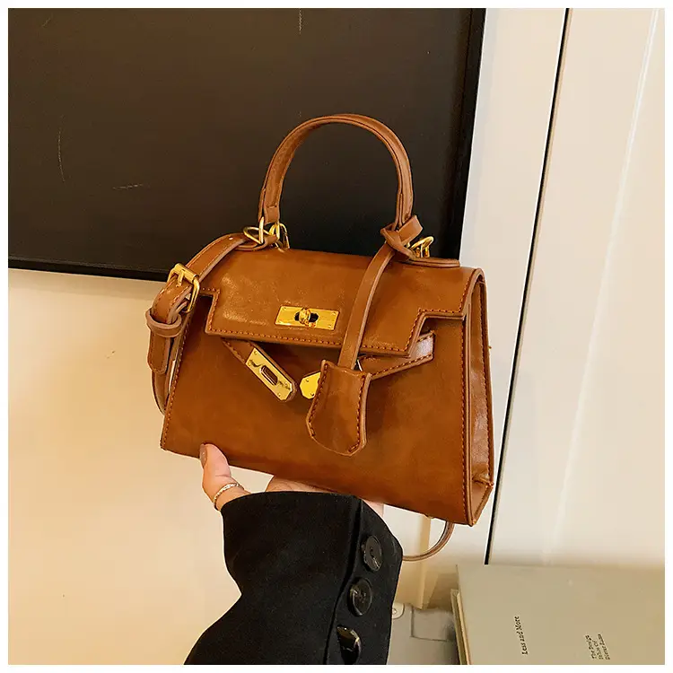Red Leather Shoulder Bag with Gold Plated Hardware — feature 30