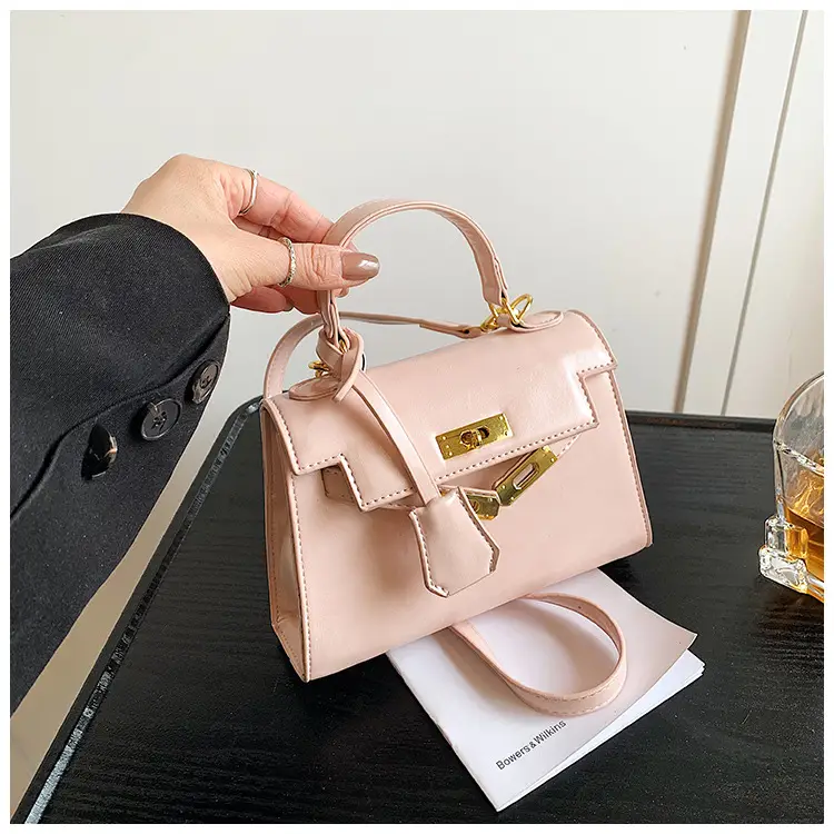 Red Leather Shoulder Bag with Gold Plated Hardware — feature 32
