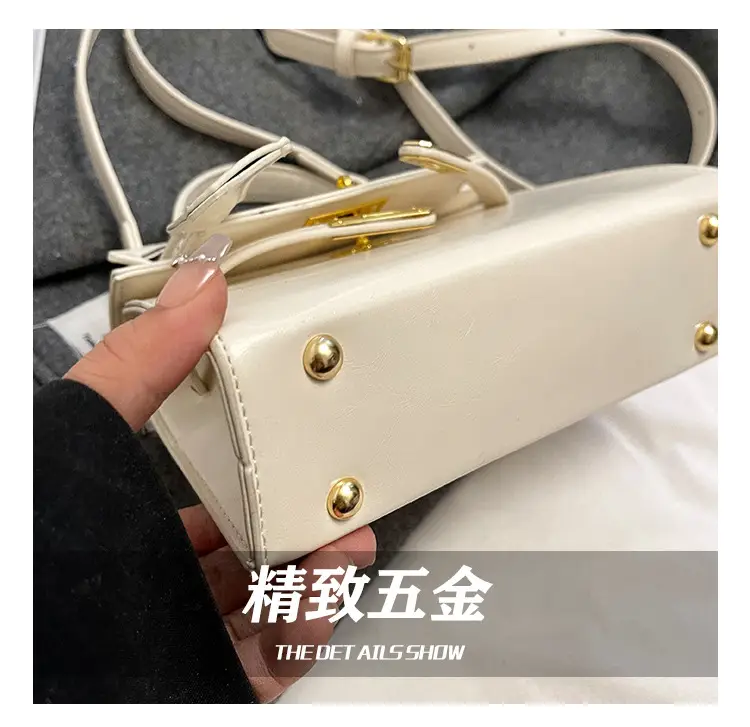 Red Leather Shoulder Bag with Gold Plated Hardware — feature 4