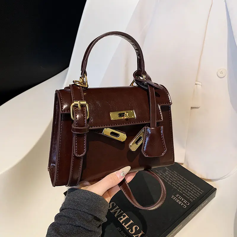 Red Leather Shoulder Bag with Gold Plated Hardware - Image 4