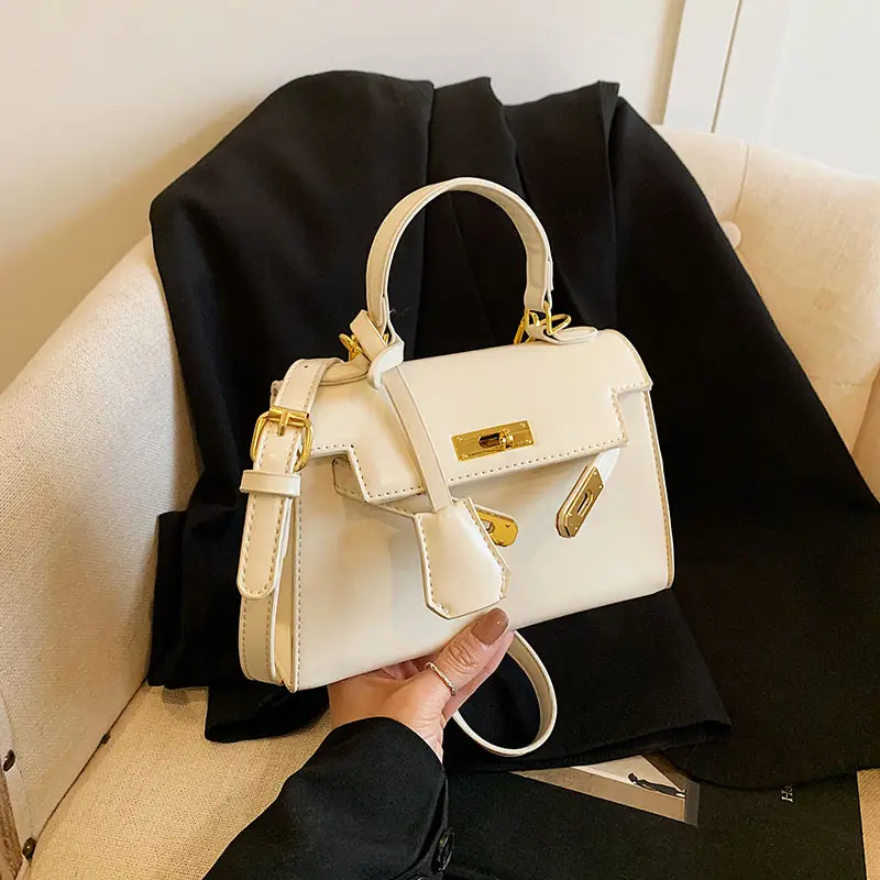 Red Leather Shoulder Bag with Gold Plated Hardware - Image 6
