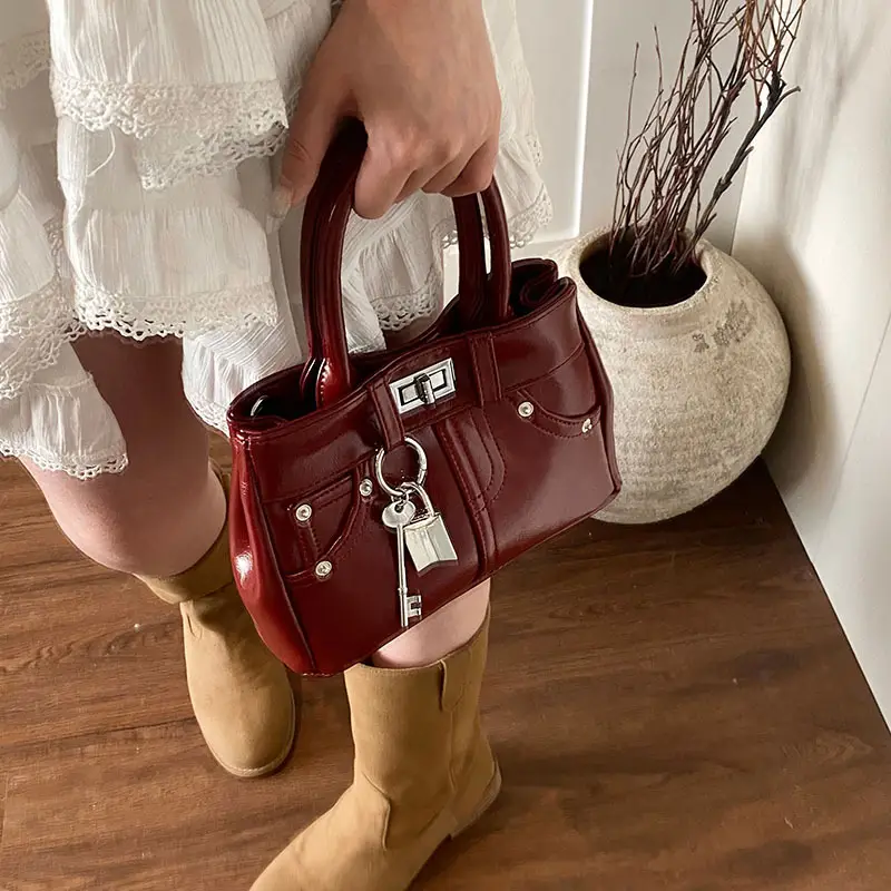 Silver Leather Shoulder Bag for Women 2025 - Image 8