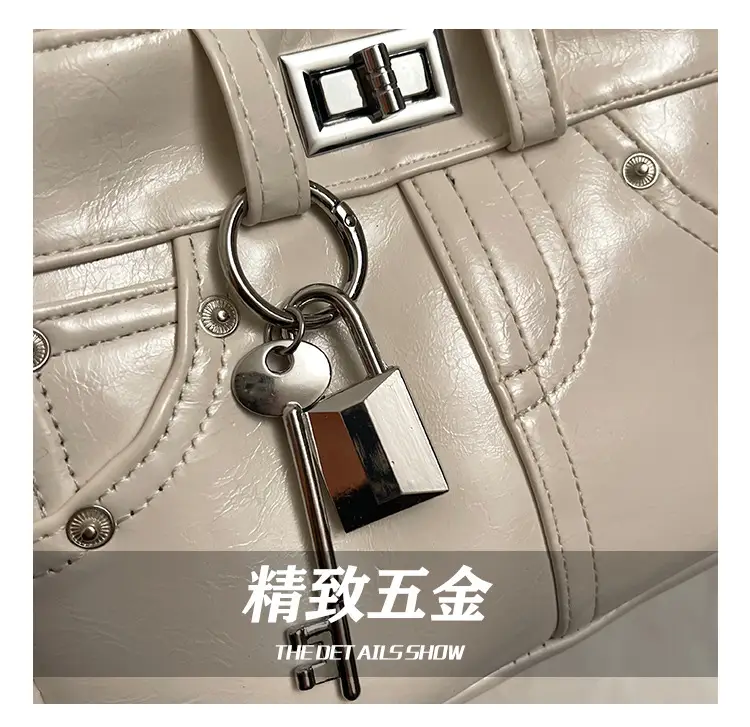 Silver Leather Shoulder Bag for Women 2025 — feature 3