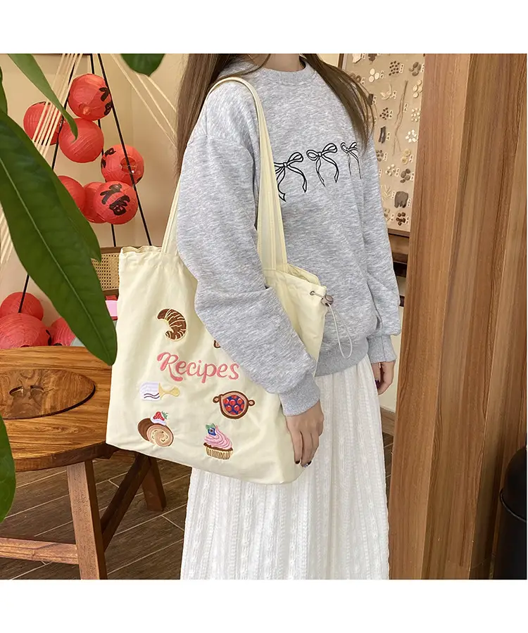 Cartoon Embroidered Shoulder Tote Bag for Women — feature 17