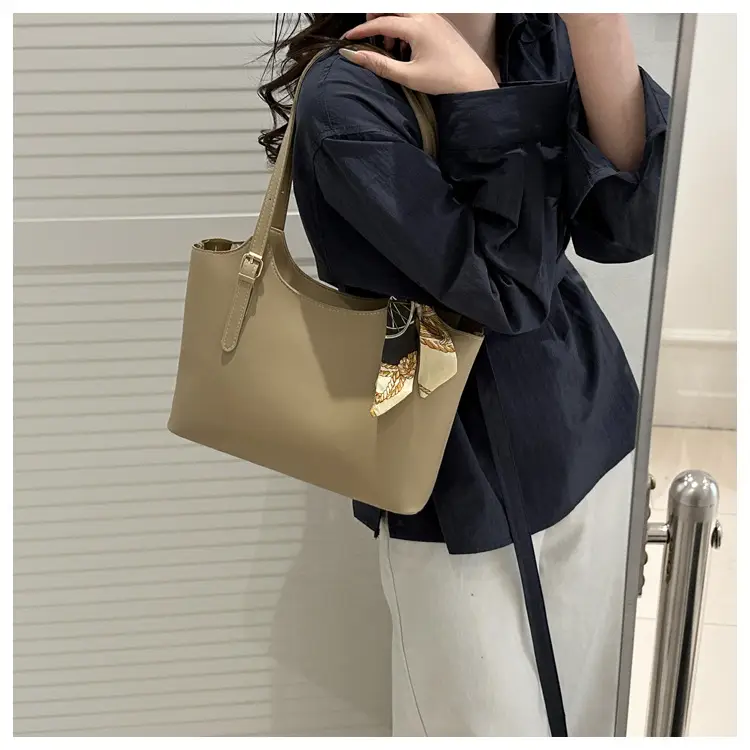 Black Korean Style Large Capacity Shoulder Tote Bag for Women — feature 18