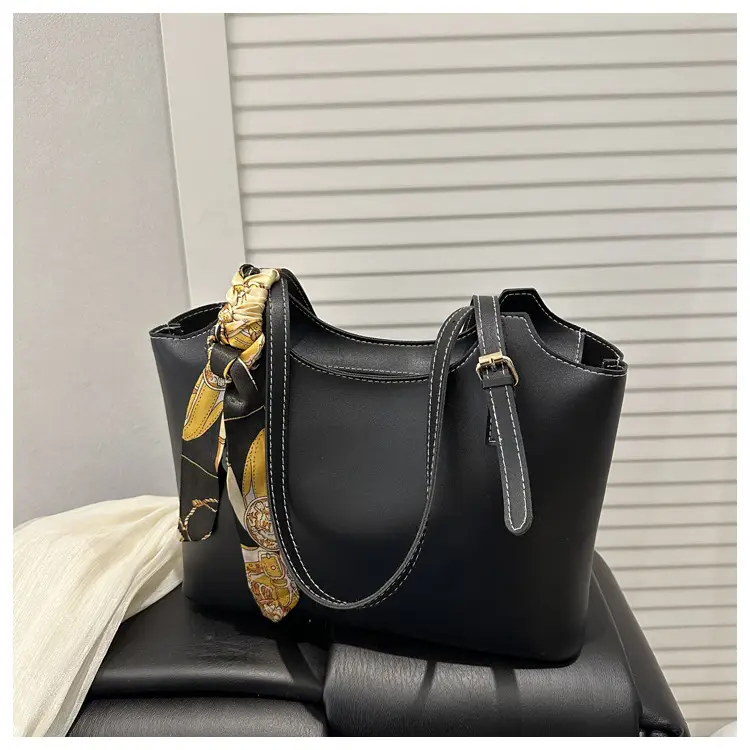 Black Korean Style Large Capacity Shoulder Tote Bag for Women — feature 8