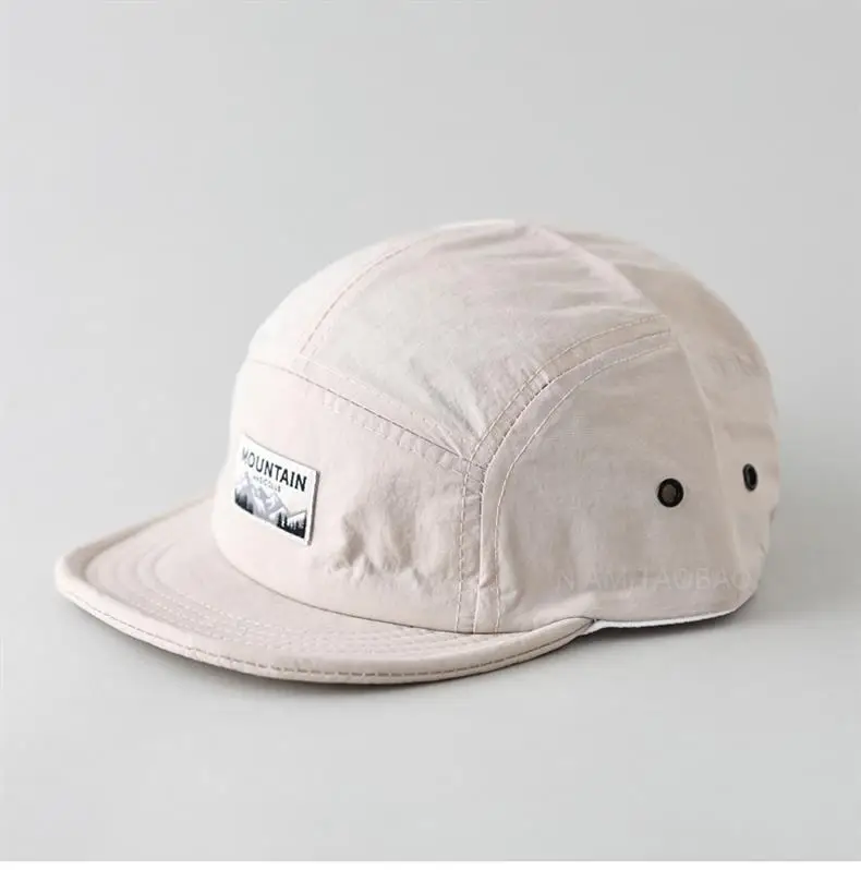 Men's White Mountain Cap with Retro Brim — feature 3