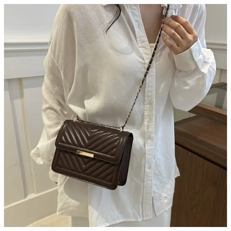 Korean Style White Crossbody Bag for Women 2026 — feature 13