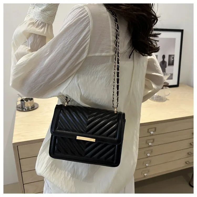 Korean Style White Crossbody Bag for Women 2026 — feature 20