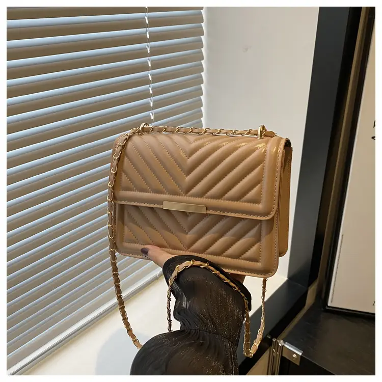 Korean Style White Crossbody Bag for Women 2026 — feature 26