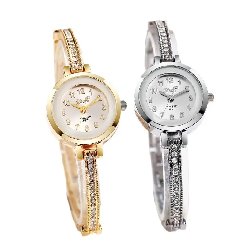 Women's Elegant Quartz Watch with Diamond Bracelet - Image 8